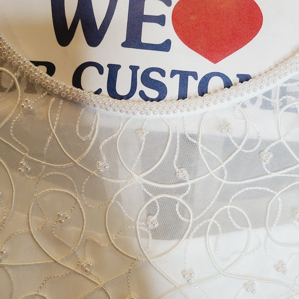 Vintage Communion Dress and Veil - Picture 4 of 11